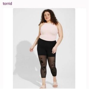 TORRID NWT Disney The Little Mermaid mesh legging Size 3